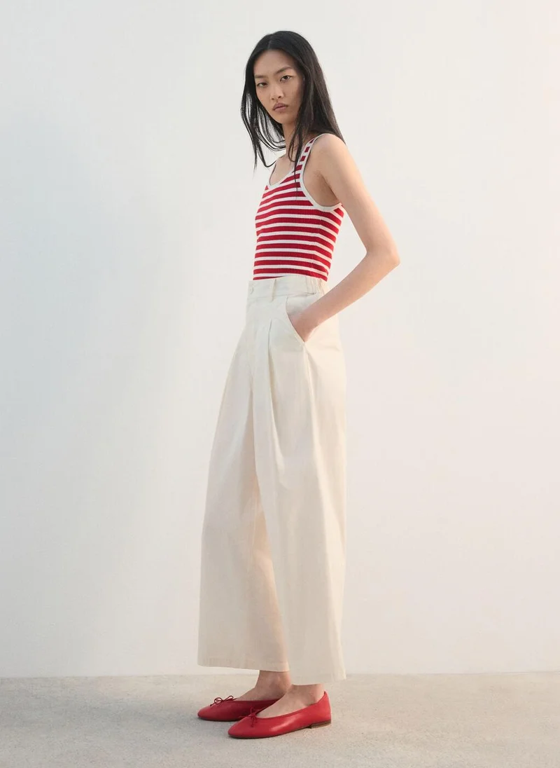 Mango  Wide leg cropped trousers with darts for Women | Best Price UAE